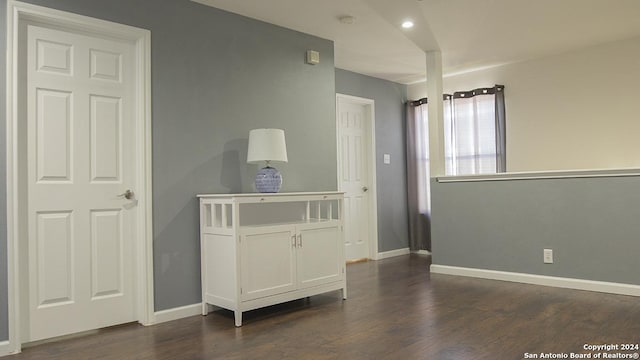 339 Cedron Chase, San Antonio, TX 78253 - empty room with dark wood-style floors, baseboards, recessed lighting, and a smoke detector