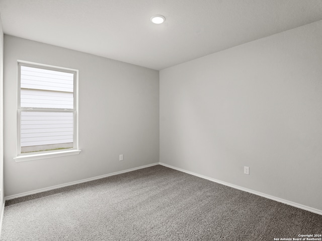 empty room with carpet