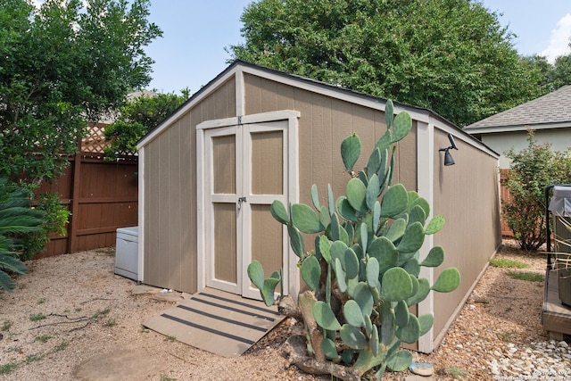 view of outdoor structure