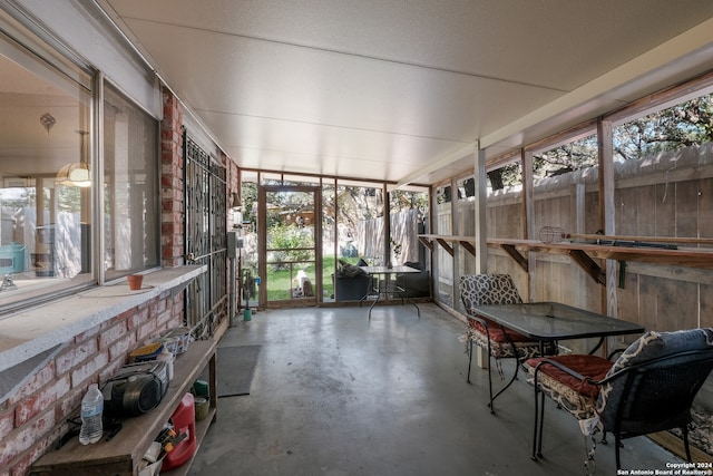 view of sunroom / solarium