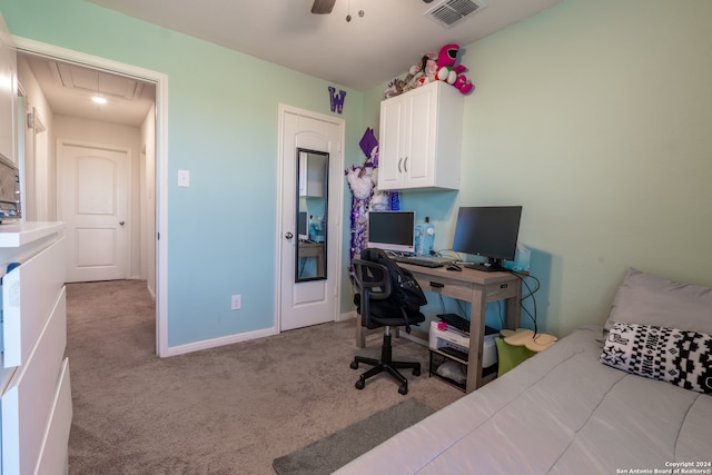 bedroom featuring ceiling fan and light colored carpet