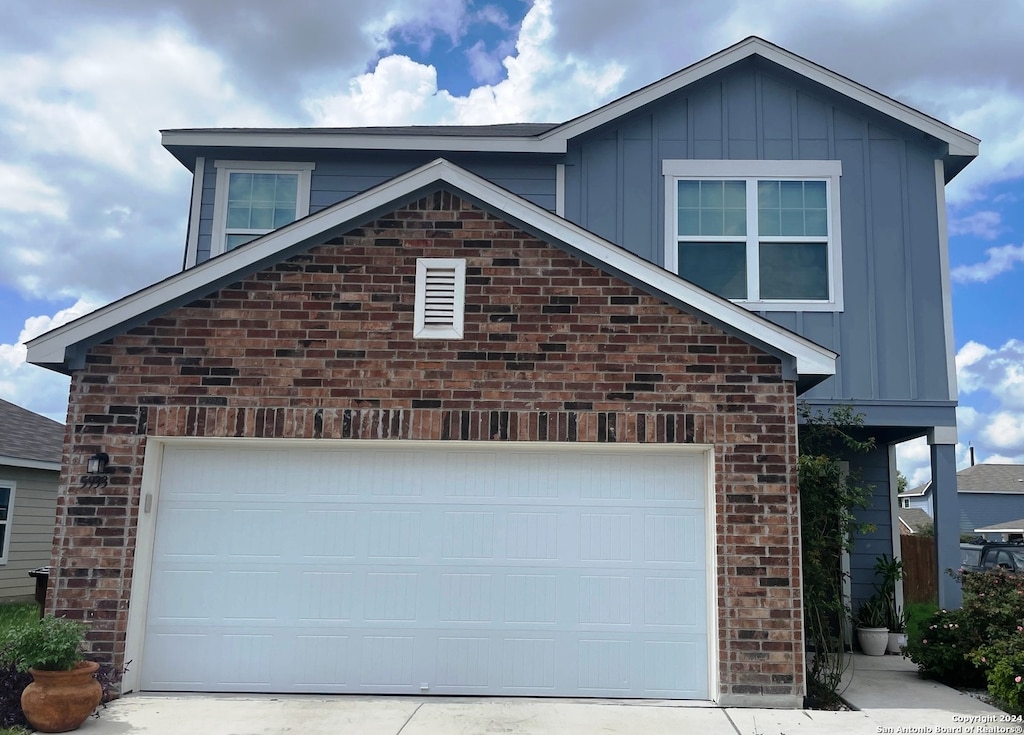 view of front property with a garage