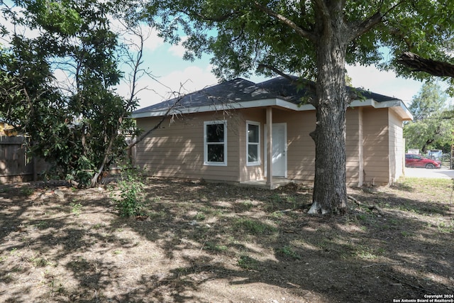 view of home's exterior