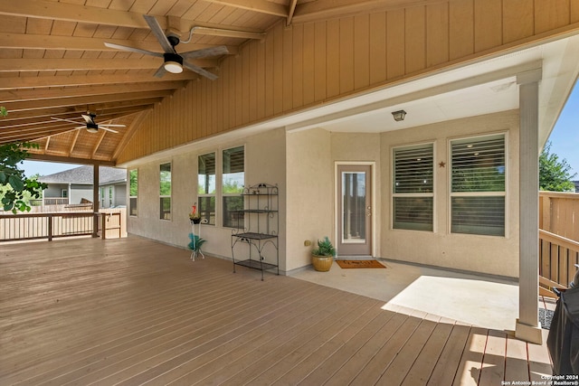 deck with ceiling fan