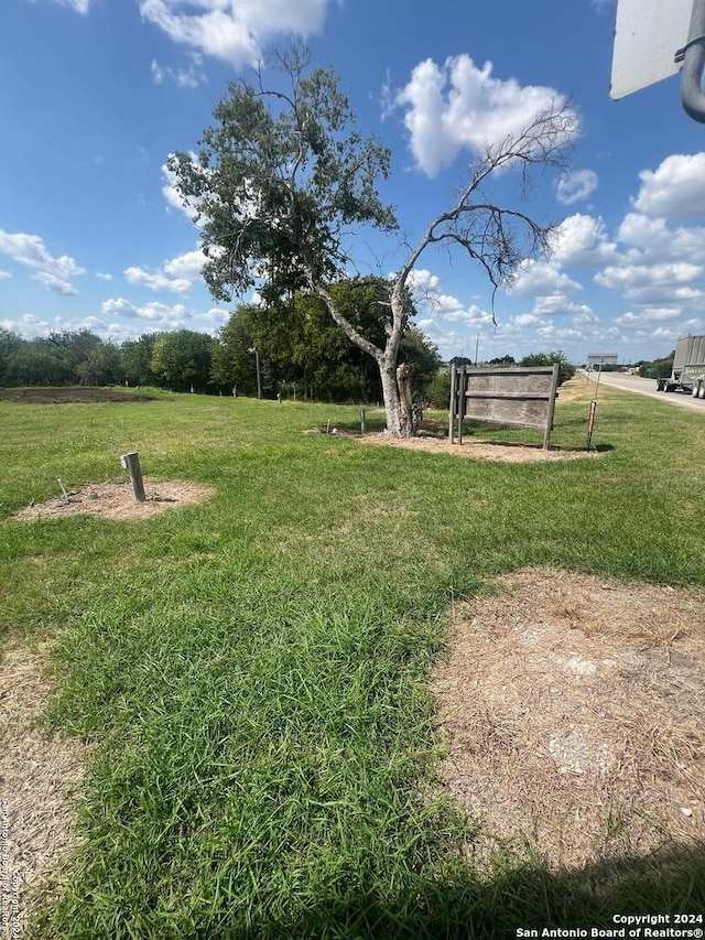 711 Helena Rd, Karnes City TX, 78118 land for sale