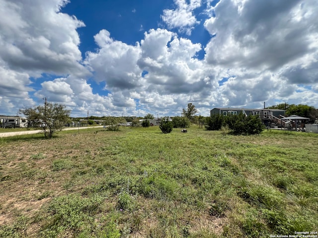 Listing photo 3 for LOT61 Siesta Dr, Bandera TX 78003