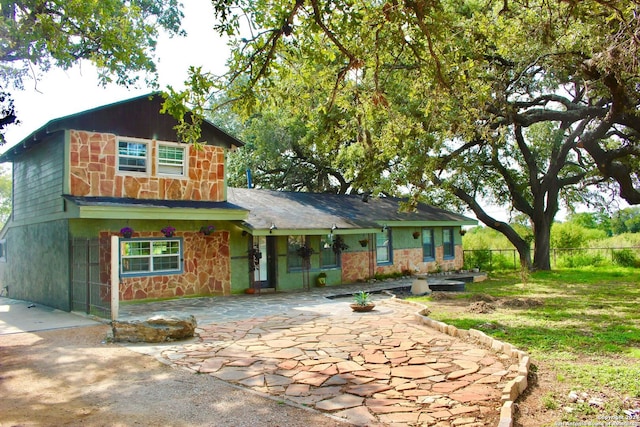 view of front of property with a patio area