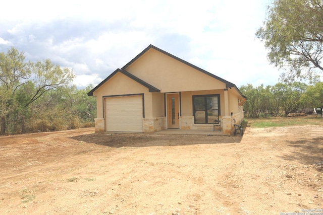 view of front facade with a garage