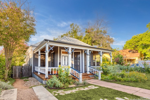 bungalow-style house featuring a porch