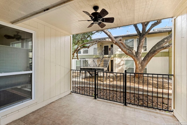 balcony with ceiling fan