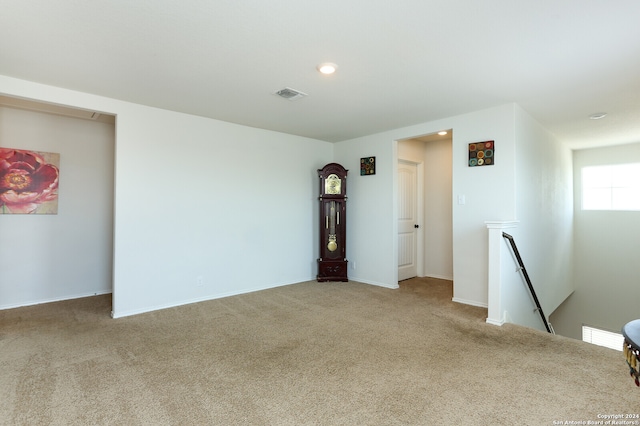 empty room featuring carpet