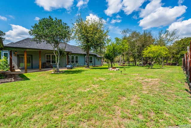 view of yard with a patio area