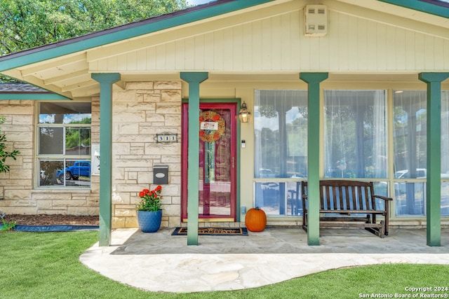 view of entrance to property