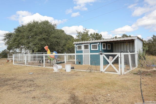 view of outbuilding