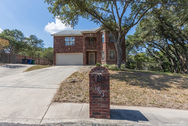 view of front of home featuring a garage