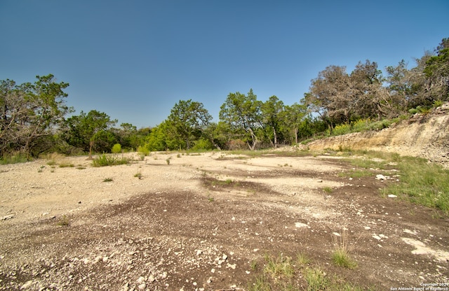 Listing photo 3 for 107 Deer Hl, Ingram TX 78025