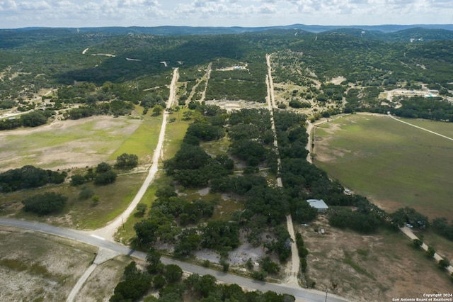 Listing photo 2 for 5211 Bump Gate Rd, Pipe Creek TX 78063