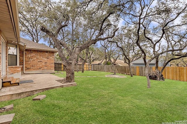 view of yard with a patio