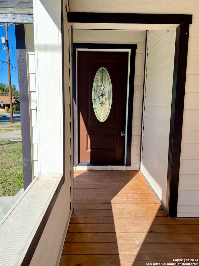 view of entrance to property