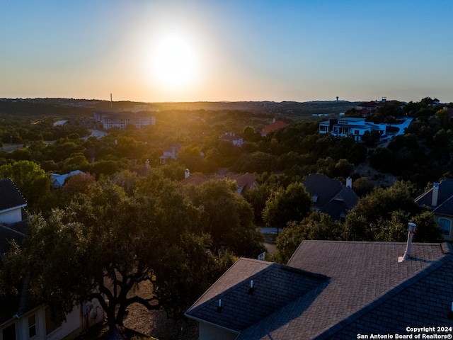 view of aerial view at dusk