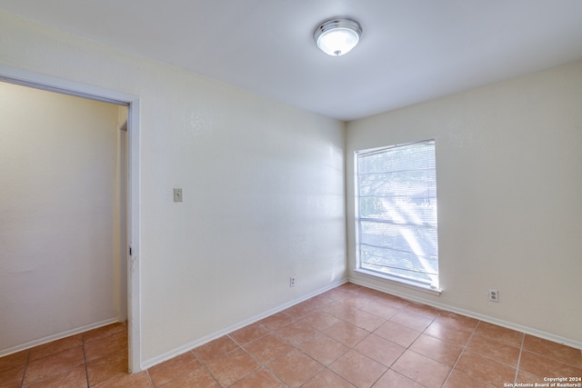 view of tiled spare room