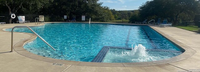 1810 Mountain Spg, Canyon Lake, TX 78133