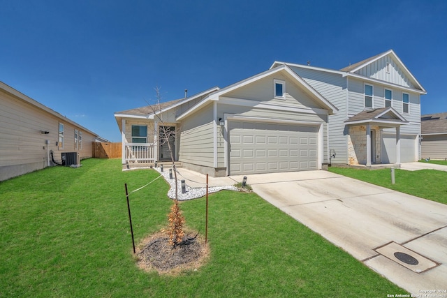 view of front of house with a front lawn