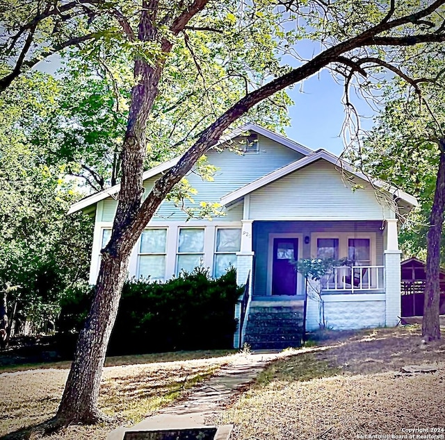 view of front of property