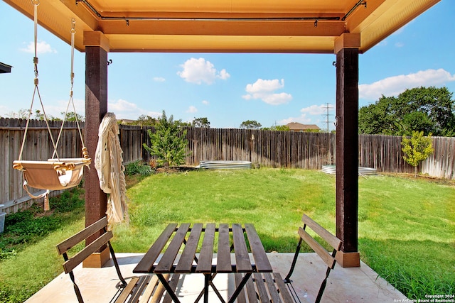 view of yard with a patio