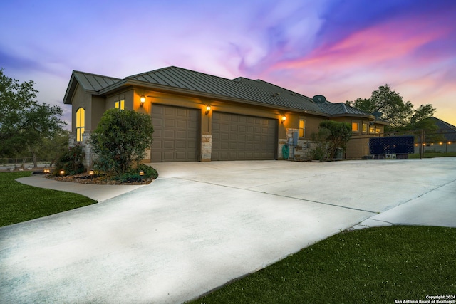 view of front of home featuring a garage