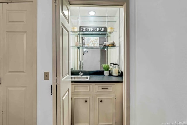 bar featuring sink