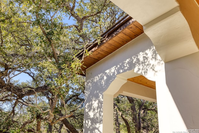 view of exterior details