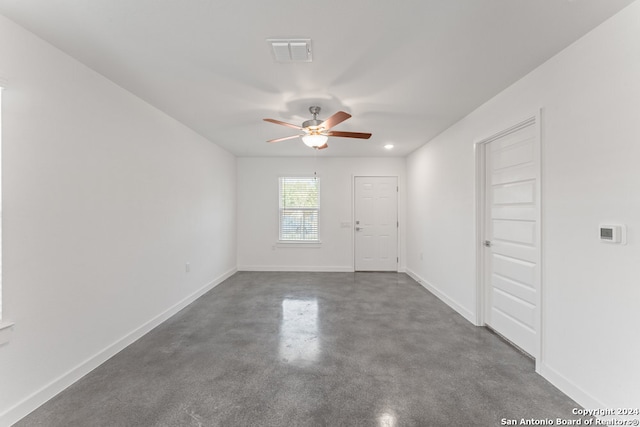 spare room featuring ceiling fan