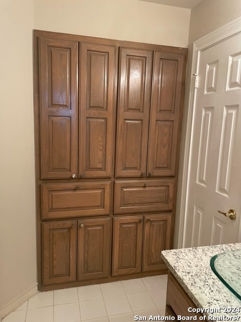 room details featuring tile patterned flooring