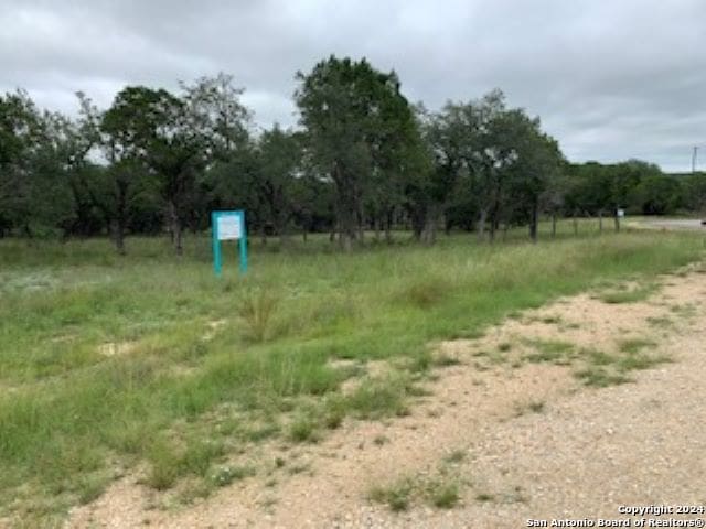 Listing photo 3 for 2142 Alto Lago, Canyon Lake TX 78133