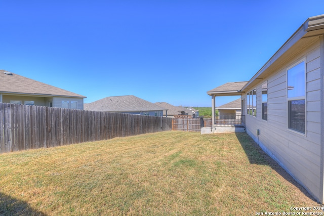 view of yard with a patio