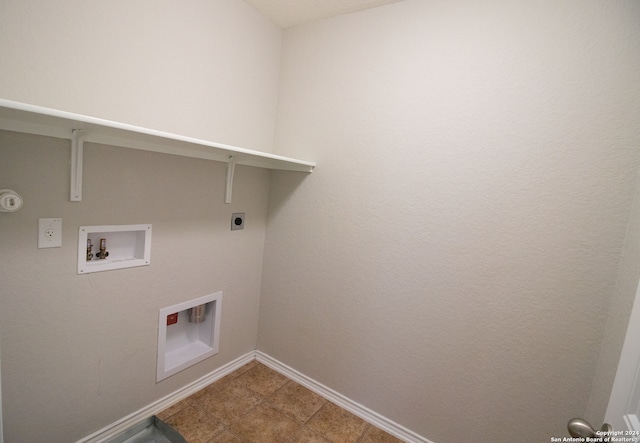 laundry room with washer hookup, gas dryer hookup, and hookup for an electric dryer