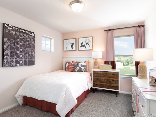 bedroom featuring carpet floors