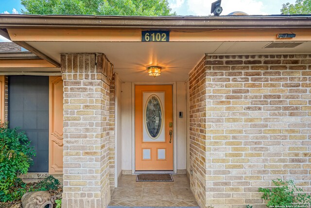 view of doorway to property