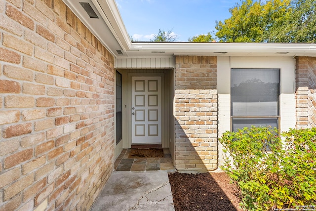 view of property entrance