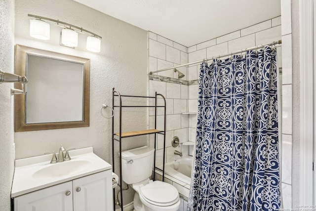 1505 B St, Floresville, TX 78114 - bathroom featuring a textured wall, vanity, shower / tub combo, and toilet