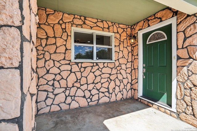 1505 B St, Floresville, TX 78114 - view of exterior entry with a porch