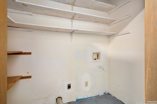 laundry area featuring washer hookup and electric dryer hookup