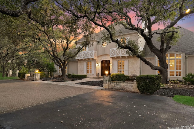 view of front of house