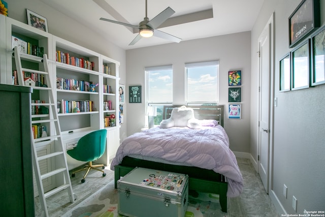 bedroom featuring ceiling fan