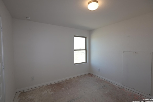 10335 Tule Creek Frk, San Antonio, TX 78252 - spare room with baseboards