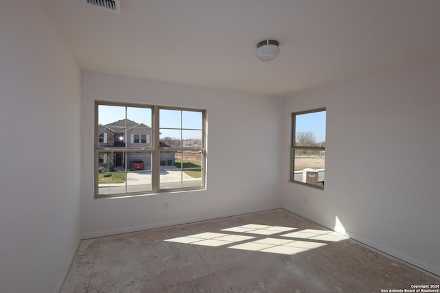 10335 Tule Creek Frk, San Antonio, TX 78252 - unfurnished room with baseboards