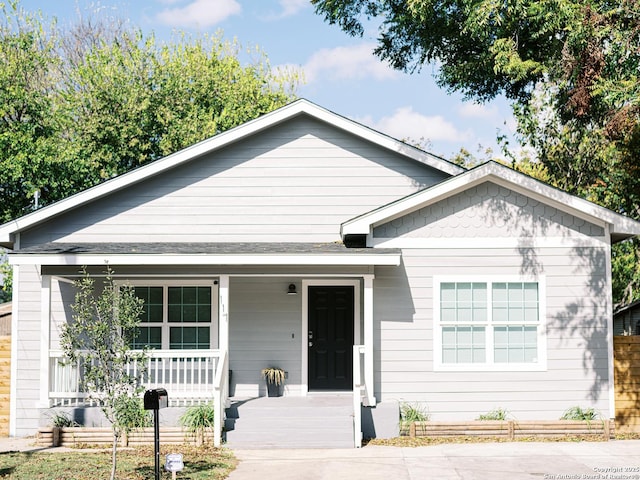 117 Fairview Ave, San Antonio, TX 78223 - view of front of property featuring covered porch