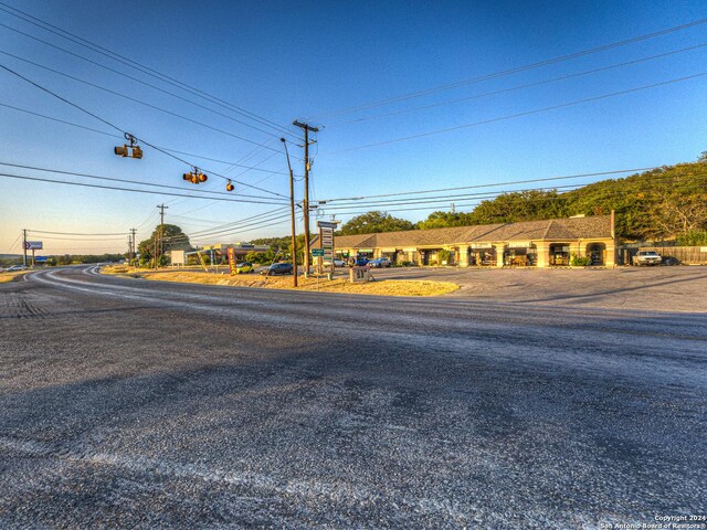 198 Sitting Bull Trl, Canyon Lake, TX 78133