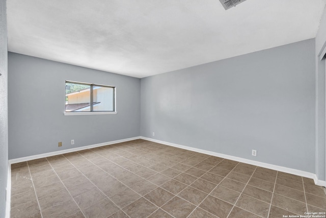 6906 Country Elm, San Antonio, TX 78240 - unfurnished room featuring baseboards and visible vents